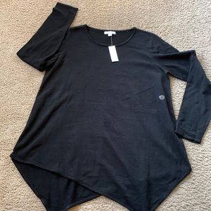 NY & Co sharkbite hem black Sweater
